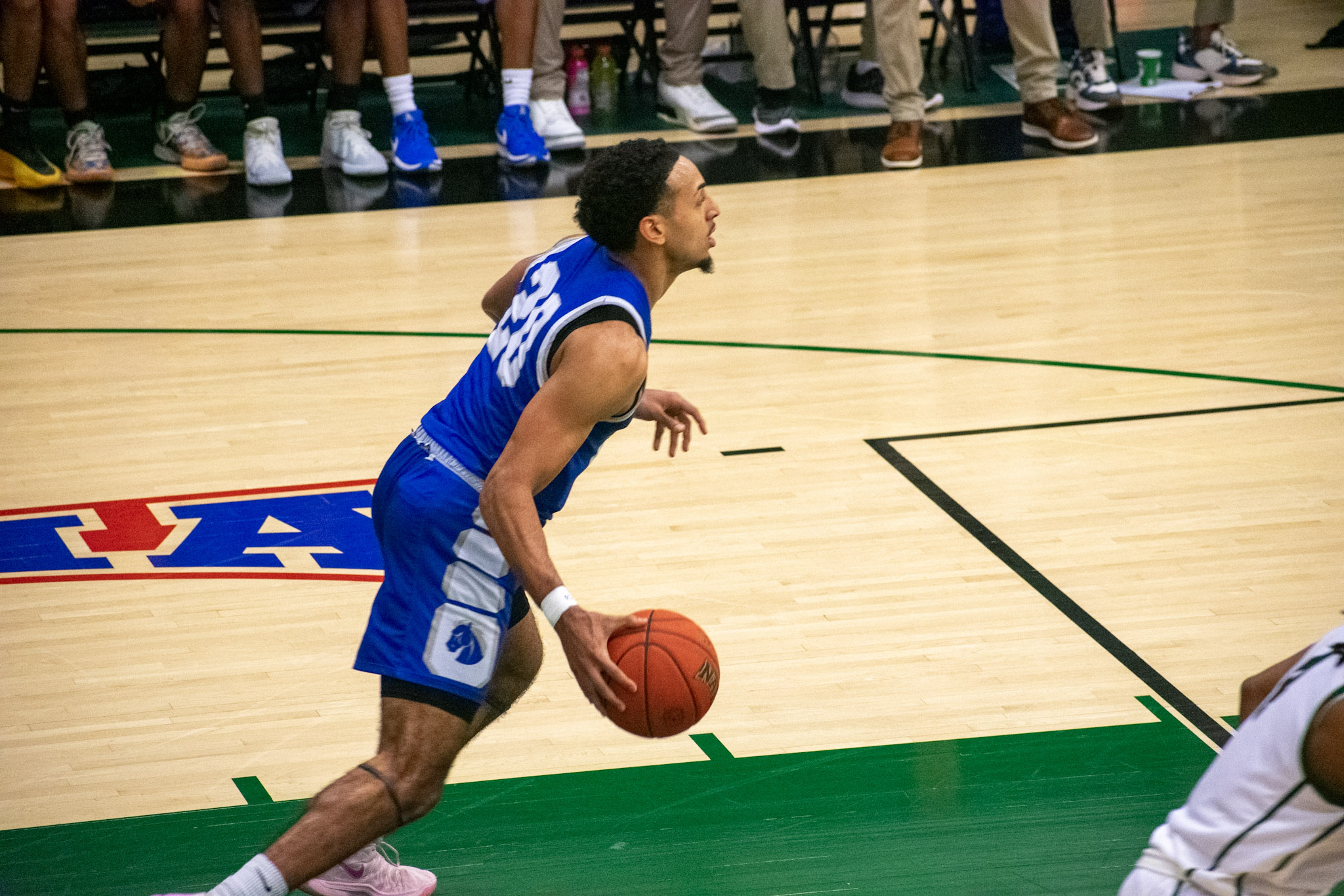 Carlisle Earns AMC Defensive Player of the Week honors