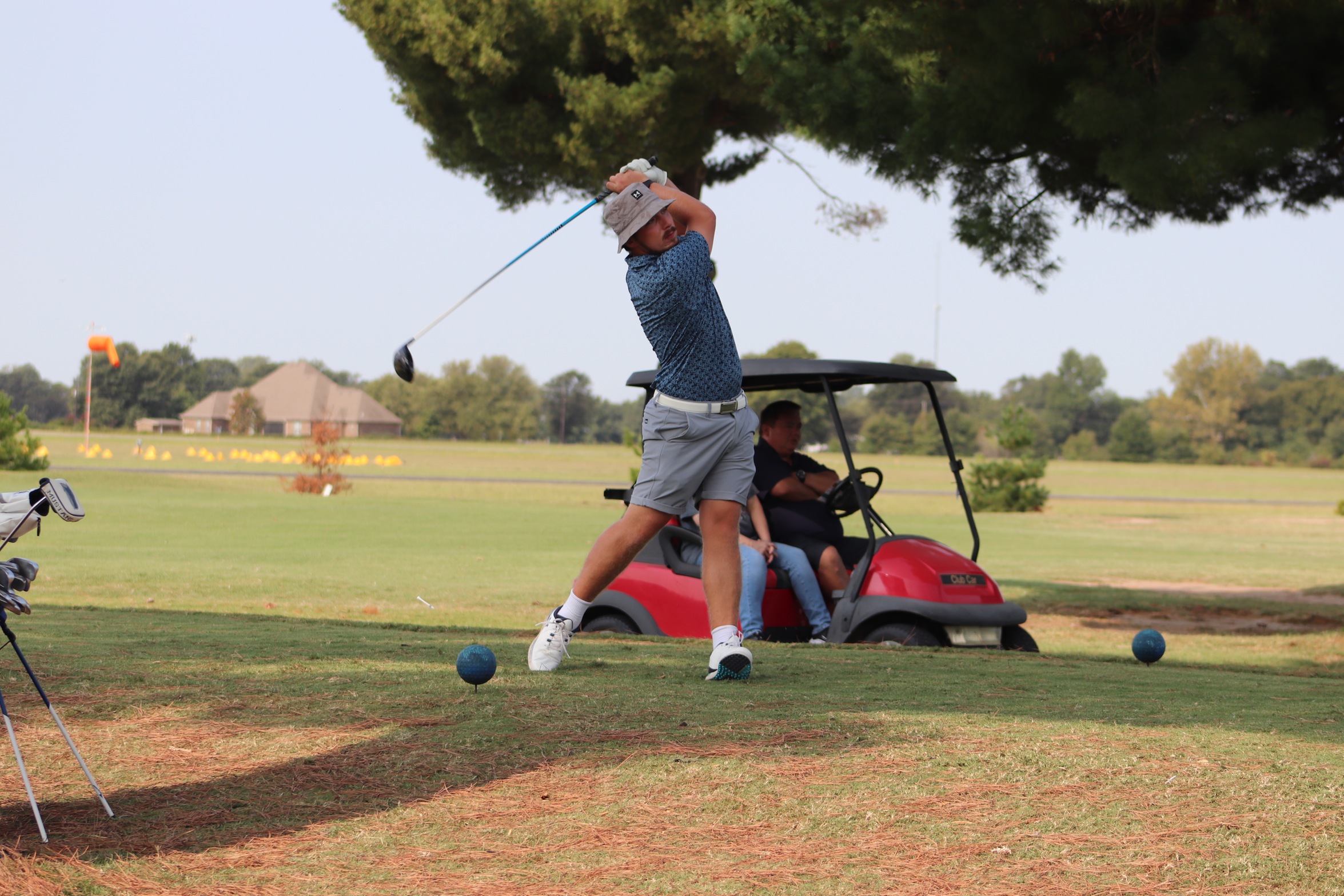Mustangs Finish Sixth at MBU Spring Invite